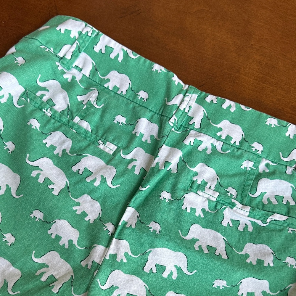 LOFT Green and White Elephant Patterned Shorts - Picture 8 of 8